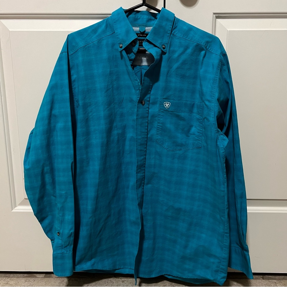 Ariat Pro Series Blue Button Down Long Sleeve Shirt Men's Size:‎ Medium